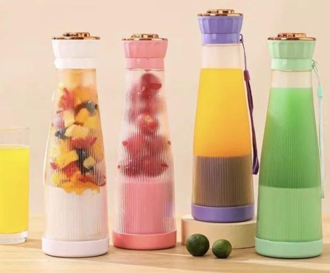 Electric Fruit Juicer Mixers  ||  Mini Portable Blender